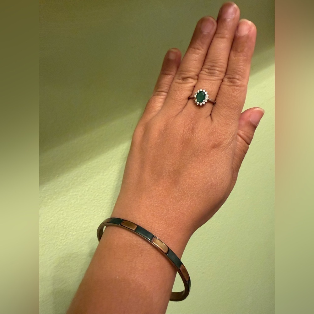 Elegant Green Stone Ring and Gold-Toned Bracelet